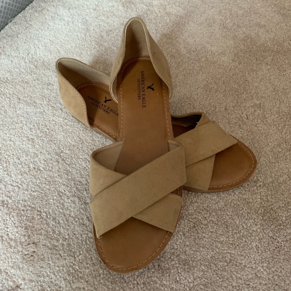American Eagle sandals